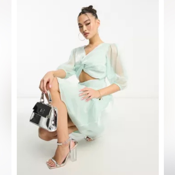 Collective the Label Twist Front Midi Dress in Sage Green - Picture 3 of 4